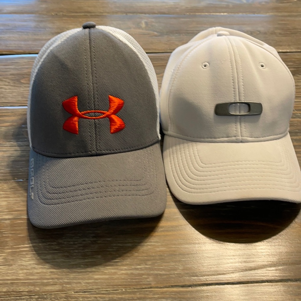 2 men’s L/XL flex fit hats